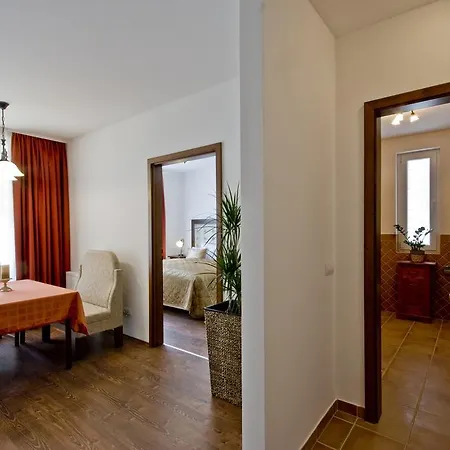 Lejlighedshotel Corvin Lux 4*