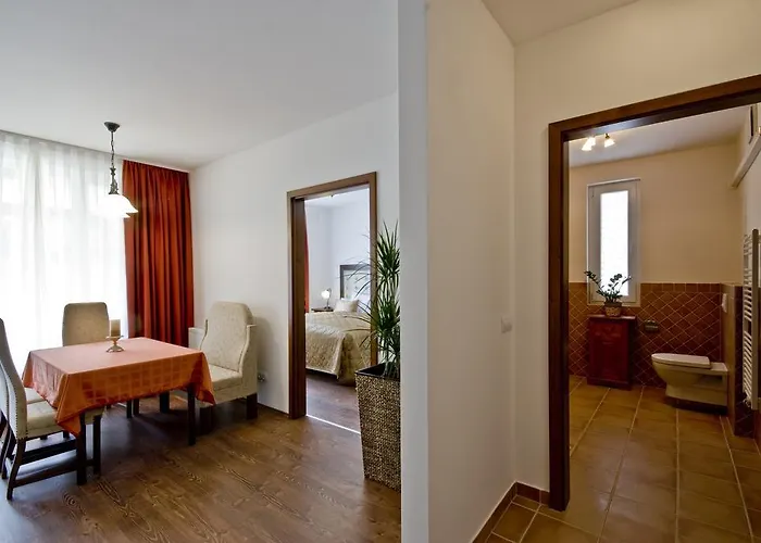 Lejlighedshotel Corvin Lux 4*