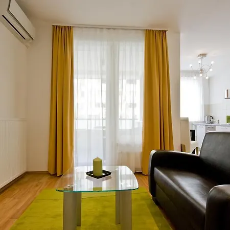 Corvin Lux Budapeşte