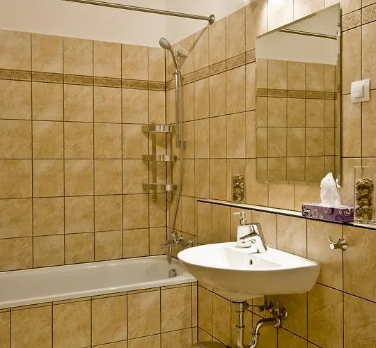 Corvin Lux Lägenhetshotell Budapest