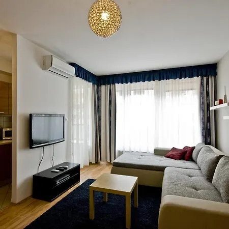 Corvin Lux Ξενοδοχείο με διαμερίσματα Βουδαπέστη