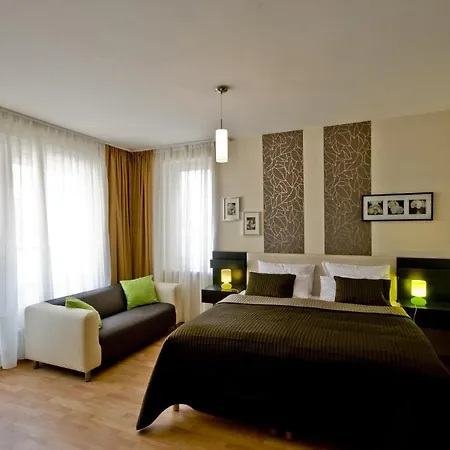 Ξενοδοχείο με διαμερίσματα Corvin Lux Βουδαπέστη