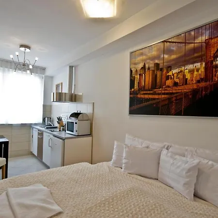 Corvin Lux 4* Βουδαπέστη