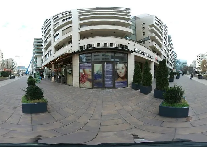 Corvin Lux 4* Budapesta