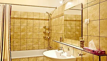 Hotel de apartamente Corvin Lux 4*